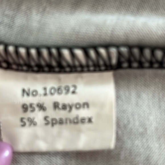 Color Block Animal Print Tshirt - Picture 5 of 6